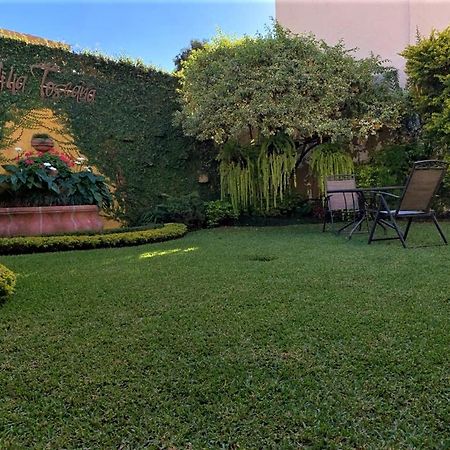 Hostal Villa Toscana Guatemala City Ngoại thất bức ảnh