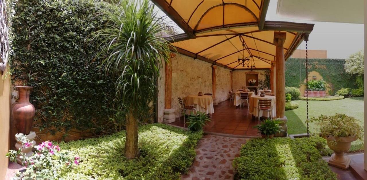 Hostal Villa Toscana Guatemala City Ngoại thất bức ảnh