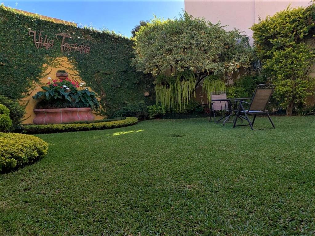 Hostal Villa Toscana Guatemala City Ngoại thất bức ảnh