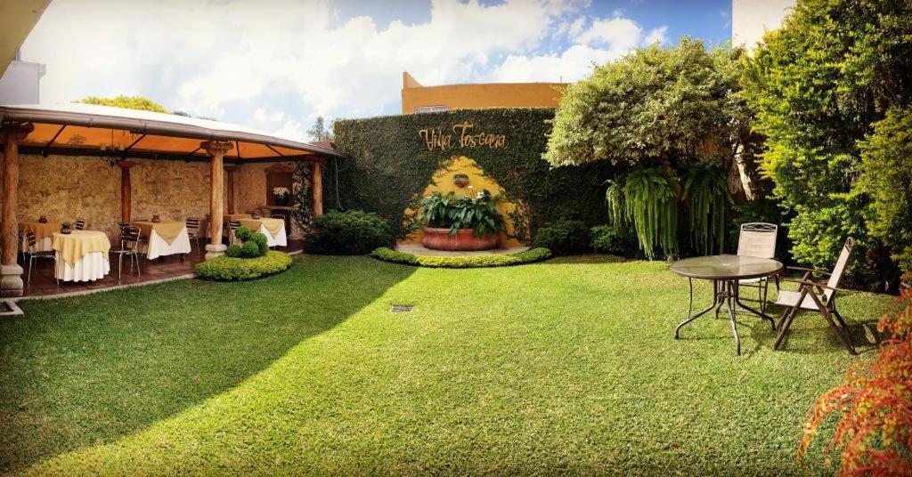 Hostal Villa Toscana Guatemala City Ngoại thất bức ảnh