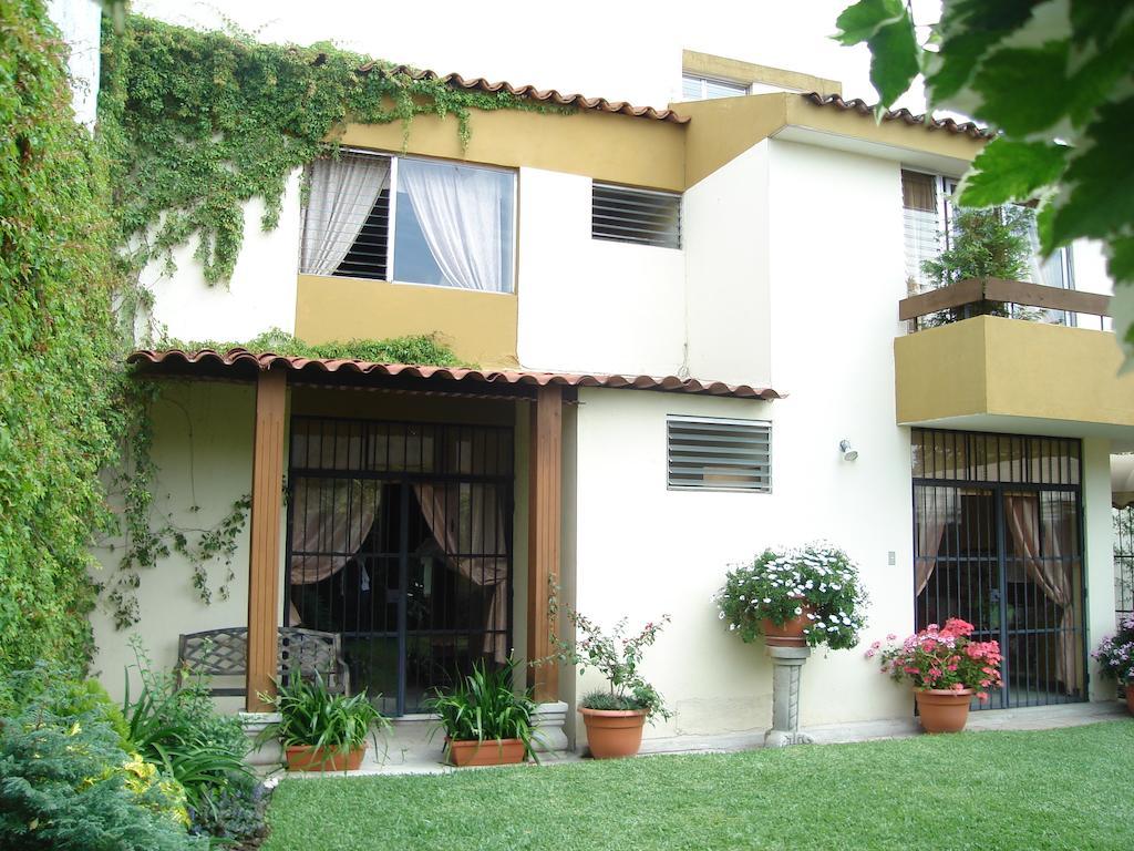 Hostal Villa Toscana Guatemala City Ngoại thất bức ảnh