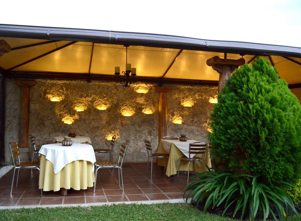 Hostal Villa Toscana Guatemala City Ngoại thất bức ảnh