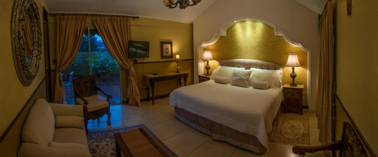 Hostal Villa Toscana Guatemala City Ngoại thất bức ảnh